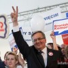 Bronisław Komorowski spotyka się z wyborcami w Nowej Hucie [ zdjęcia ]